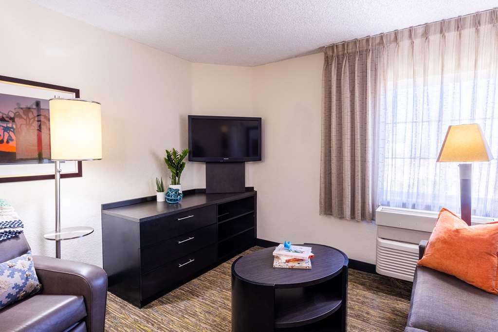 Sonesta Simply Suites Irvine East Foothill Lake Forest Quarto foto