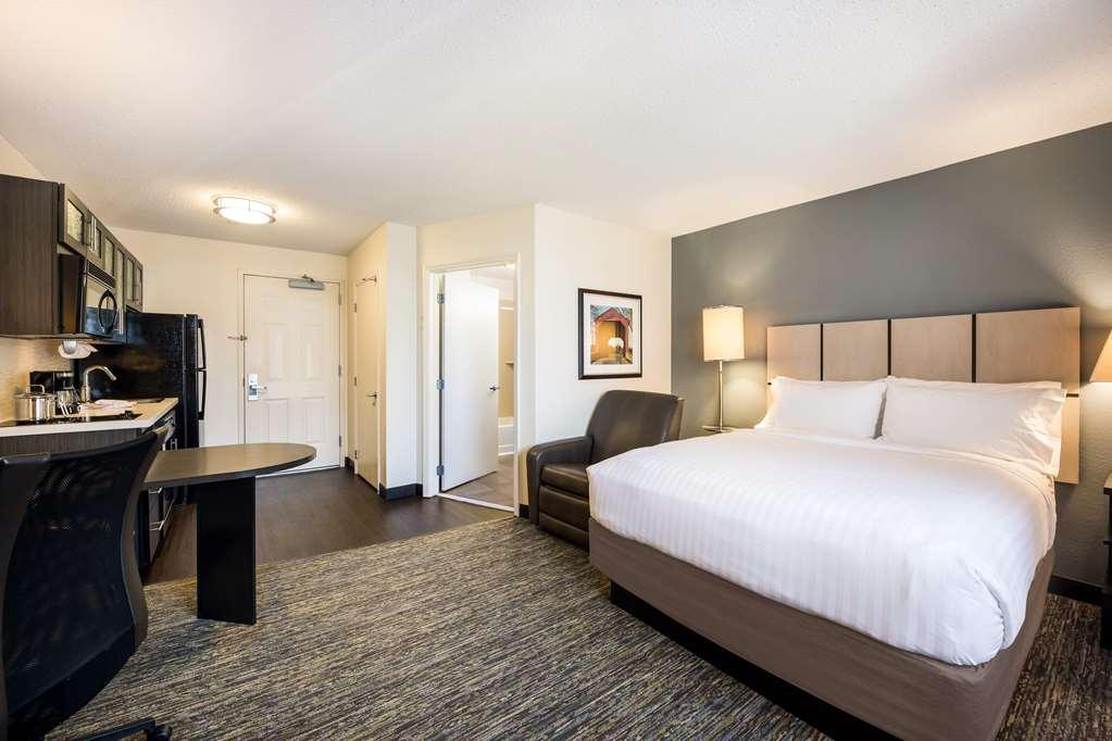 Sonesta Simply Suites Irvine East Foothill Lake Forest Quarto foto